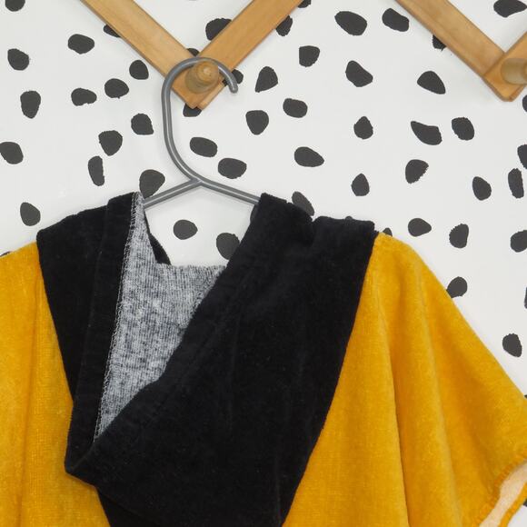 Adventure Time Jake the Dog Hooded Kids Towel Poncho - Picture 4 of 6